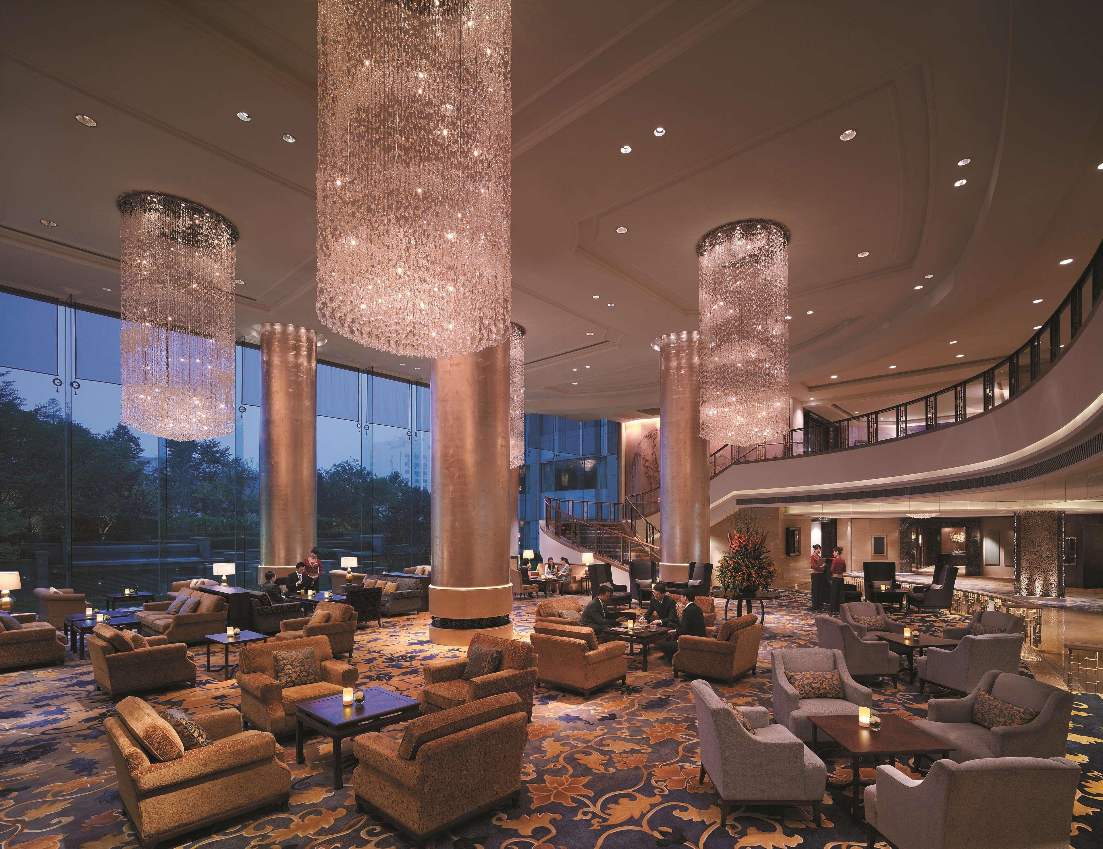 Shangri-La Qingdao - May Fourth Square Restaurant foto